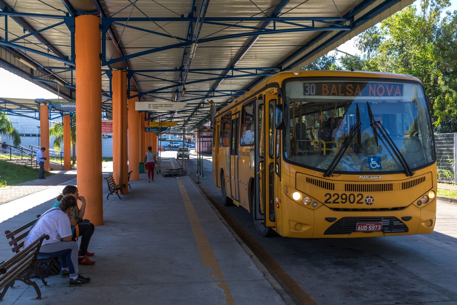 Terminal de Ônibus Campo Largo. Foto: Maurilio Cheli.