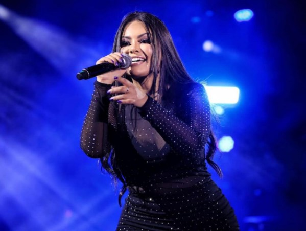 Morre Paulinha Abelha, vocalista do grupo Calcinha Preta, aos 43 anos Reprodução/Instagram