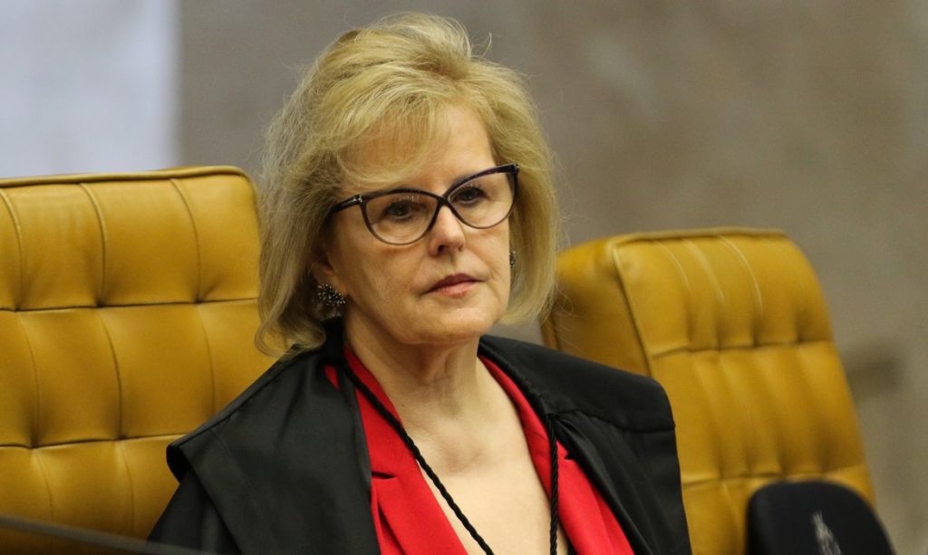 A ministra, Rosa Weber, durante sessão do STF que retoma julgamento sobre o compartilhamento de dados bancários e fiscais. (Fábio Rodrigues Pozzebom/ Agência Brasil)