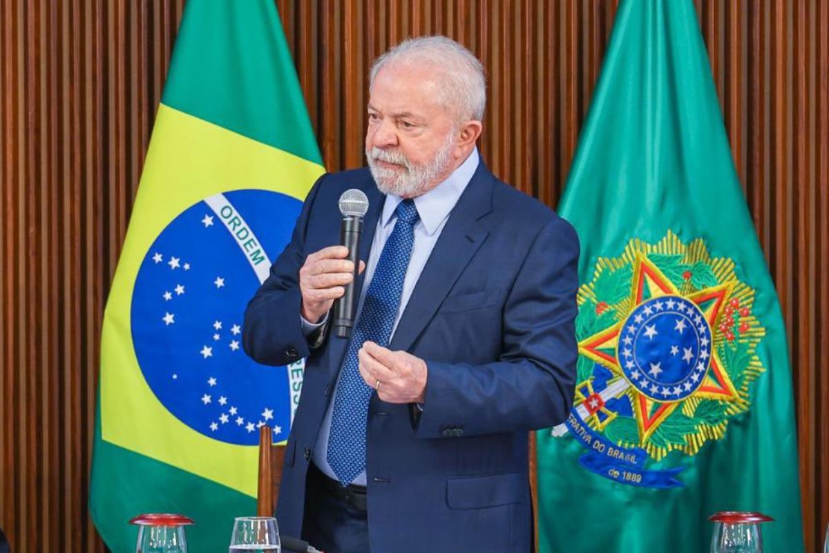 Nesta quarta-feira (08), o presidente da República Luiz Inácio Lula da Silva (PT) deu luz verde e autorizou o envio de ajuda humanitária para os governos do Chile e da Turquia - Imagem: reprodução/Twi