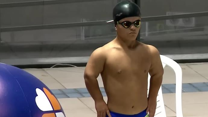 Paratleta de Curitiba conquista 3 ouros no brasileiro de natação sub-20. Foto: Divulgação