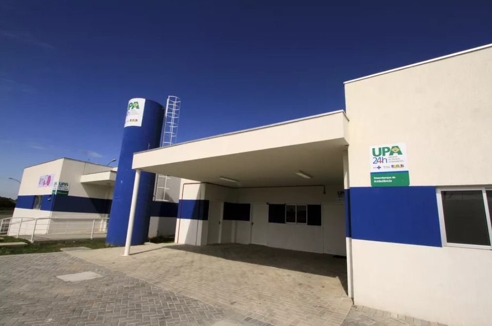Raio-x da UPA de Araucária volta a funcionar, mas falhas no projeto da sala de exames não foram corrigidas. Foto: SMSA/Divulgação