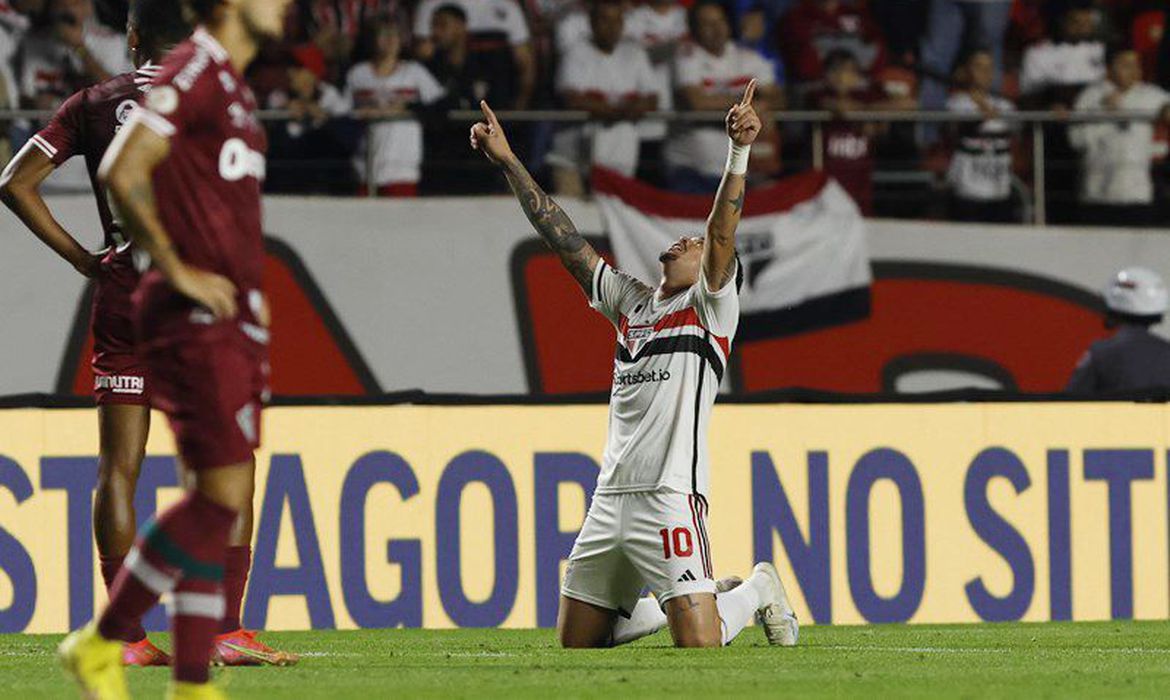 São Paulo derrotou o Fluminense por 1 a 0 - Rubens Chiri/Saopaulofc.net