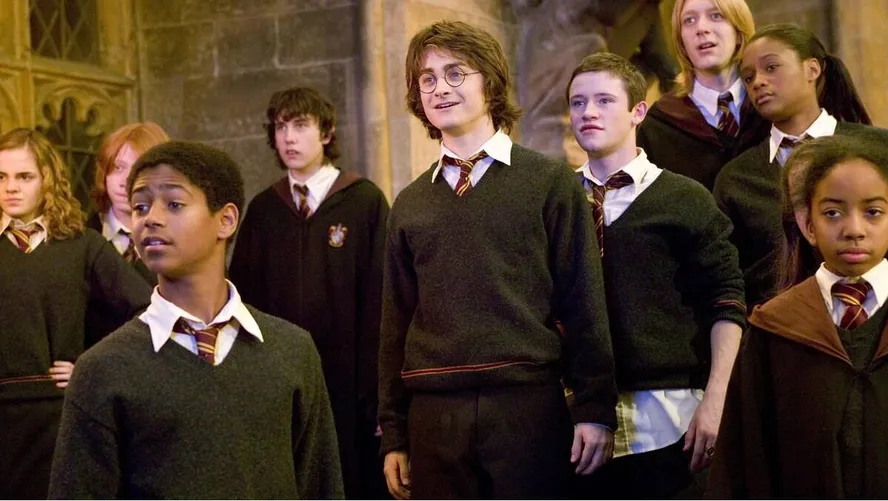 Alfred Enoch em cena de Harry Potter - Foto: Reprodução