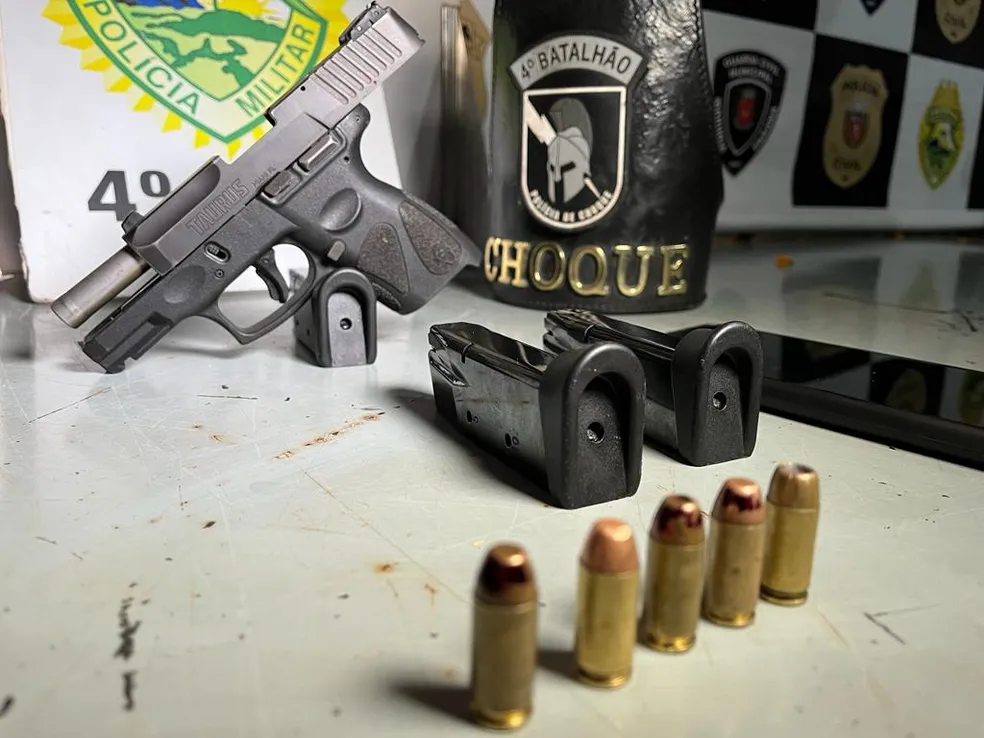 Arma usada no crime foi apreendida pela Polícia Militar - Foto: Reprodução/Polícia Militar