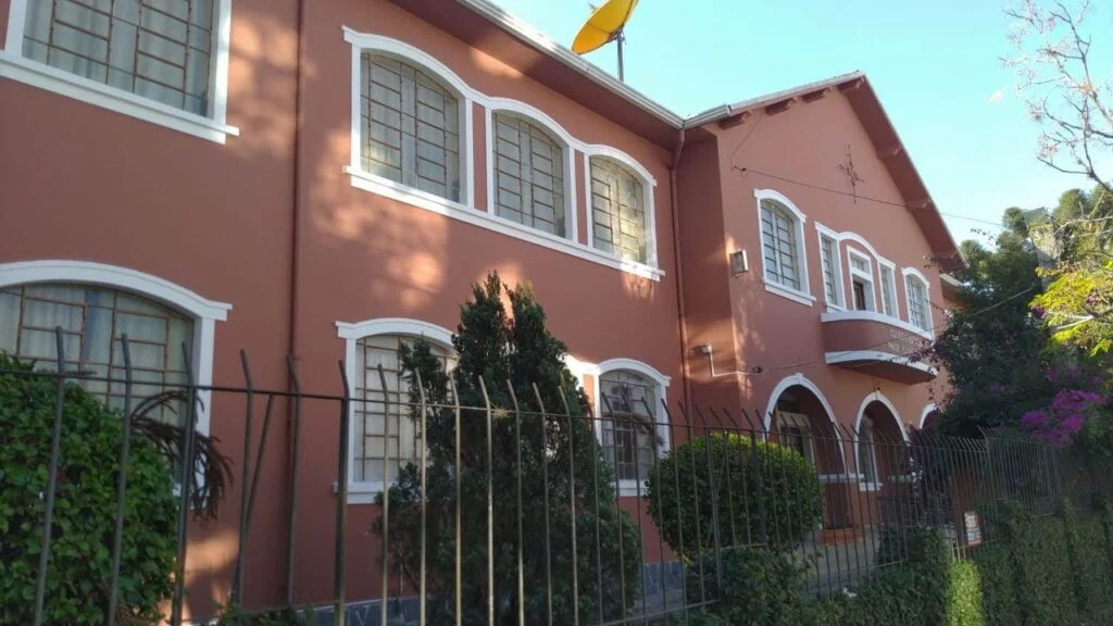 Colégio no bairro Cristo Rei foi furtado por marginais (Foto: SEED)