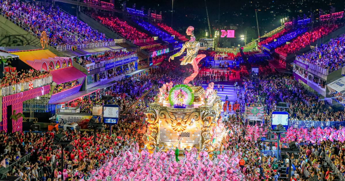 Rio: Prefeitura cancela Carnaval de rua, mas mantém desfiles